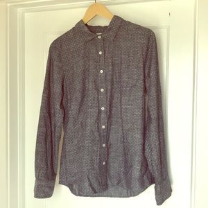 Women’s chambray with dots button up size 10